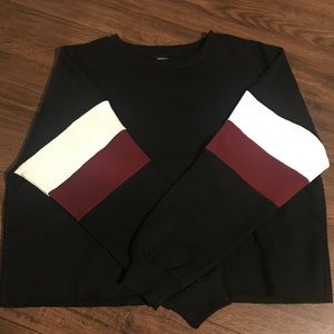 NWT Forever 21 cropped crewneck sweater